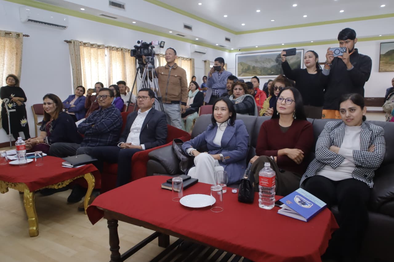 डिजिटल हिंसा घटाउन साइबर कानुन आवश्यक