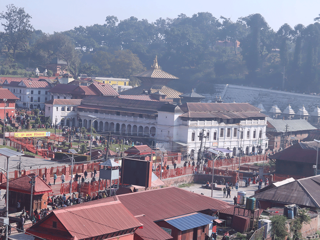 पशुपतिमा साउने सोमबारको तयारी : सफाइ अभियान सुरु