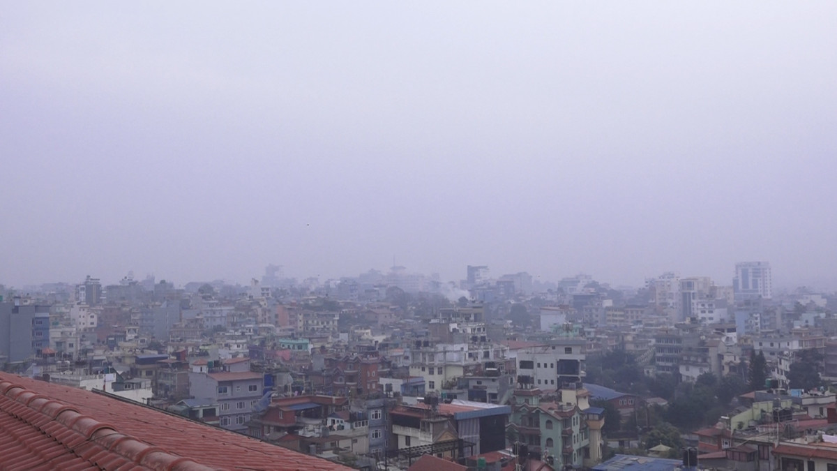 देशभर कुहिरो र बादलः जनजीवन प्रभावित, हवाई उडान ठप्प