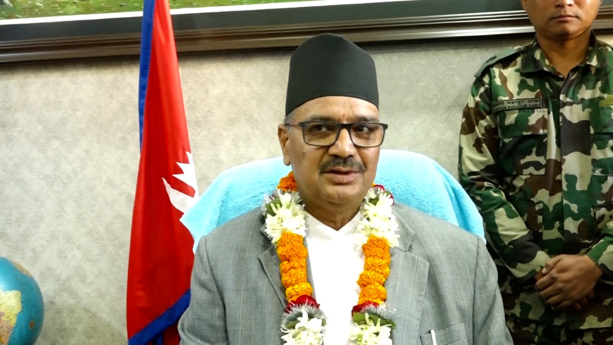 आम नागरिकलाई सुशासनको अनुभूति हुनेगरी काम गर्नेछु : नवनियुक्त श्रममन्त्री भण्डारी