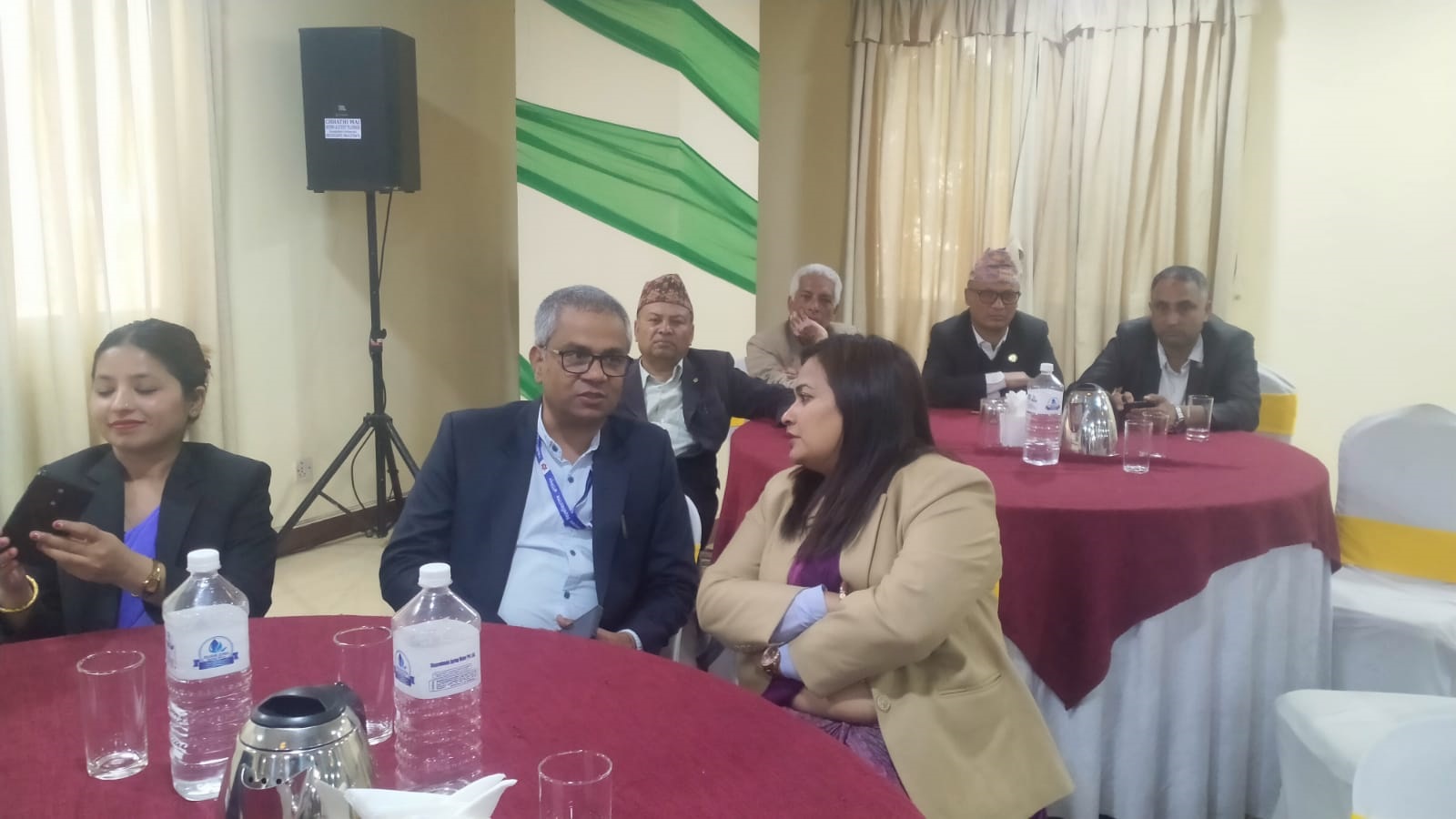 सामाजिक सञ्जालबाट हुने भ्रामक सामग्री रोक्नुपर्नेमा जोड