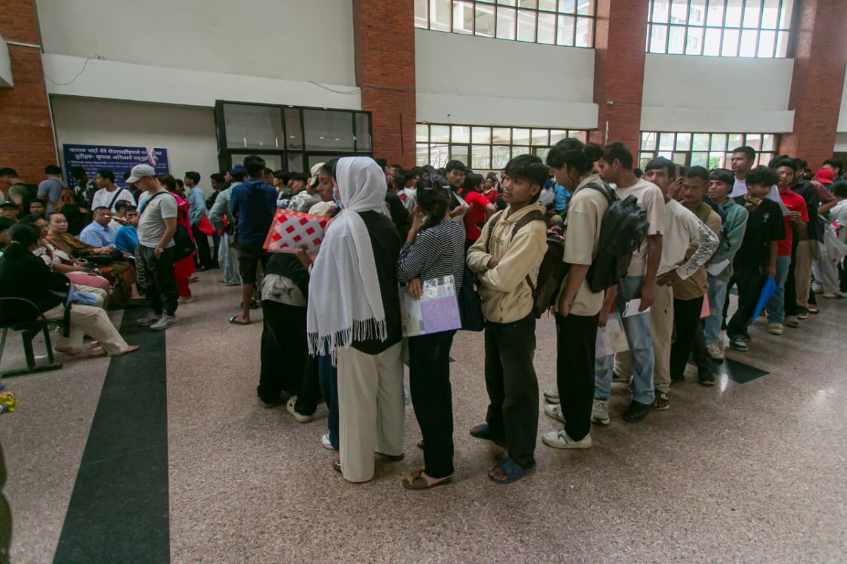 चाप व्यवस्थापन गर्न बिदाका दिन पनि राहदानी सेवा सञ्चालन