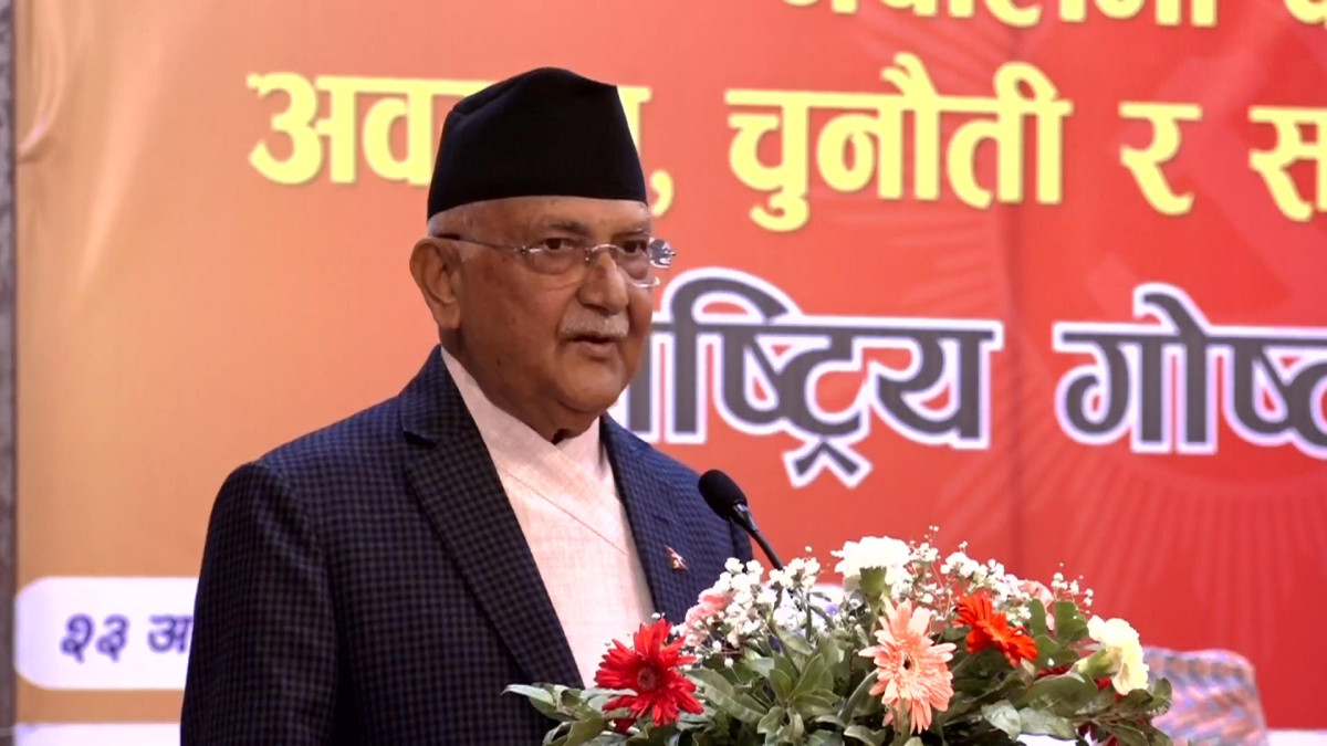 जसपा नेपालको राष्ट्रिय महाधिवेशन मञ्च हावाहुरीले भत्कायो