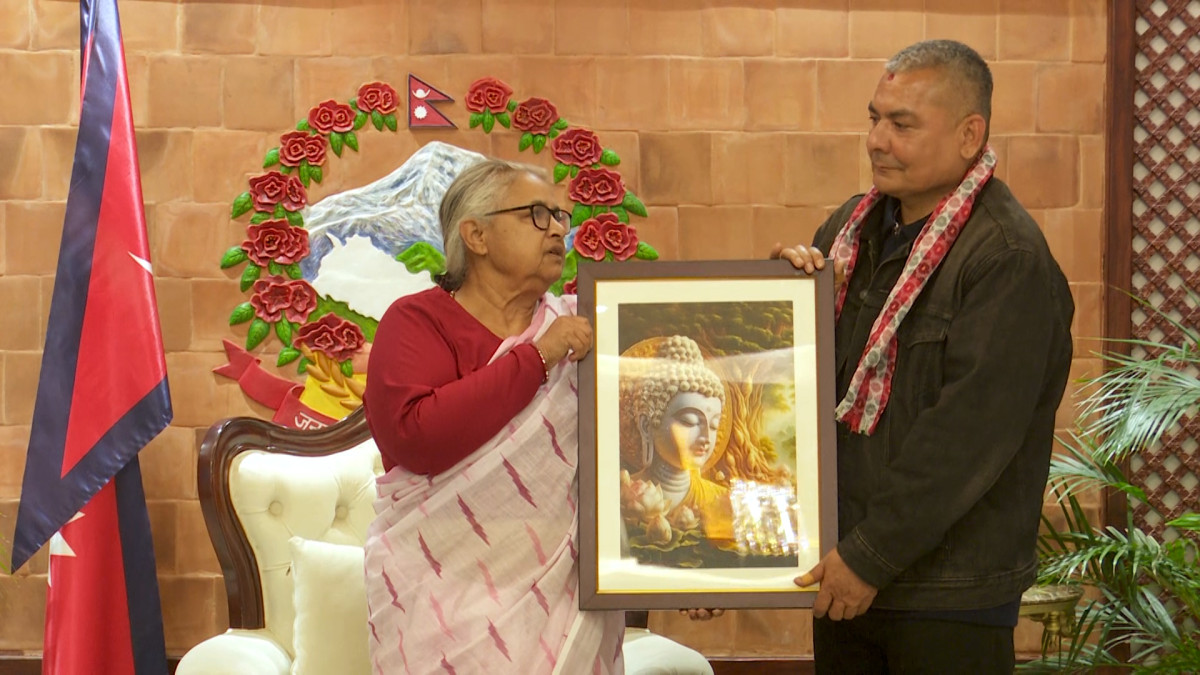 प्रधानमन्त्री कार्की र दुर्गा प्रसाईंबीच भेट : जनताबाट मुद्दा अनुमोदन गराउन आग्रह