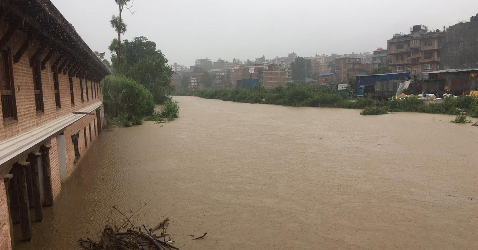 हनुमन्ते नदी पस्यो बस्तीमा