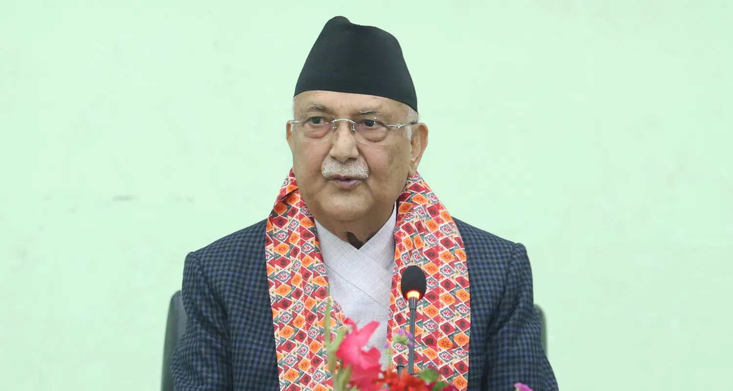 प्रधानमन्त्रीसहितको टोली बाढीग्रस्त क्षेत्रमा जाँदै
