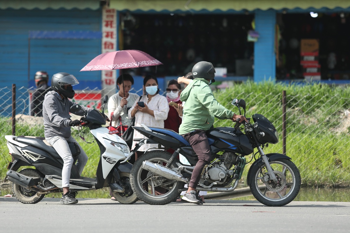 ‘राइड सेयरिङ’का १७५ जना चालकलाई कारबाही