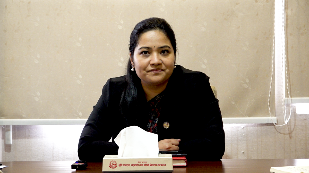 समस्याग्रस्त सहकारीका साना बचतकर्ताको रकम फिर्ता सुरु, पहिले दिन ३७८ जनाले पाए बचत