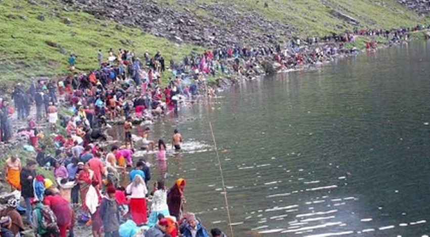 मंगलबारदेखि गोसाइँकुण्ड मेला, भक्तजनको आगमन सुरु