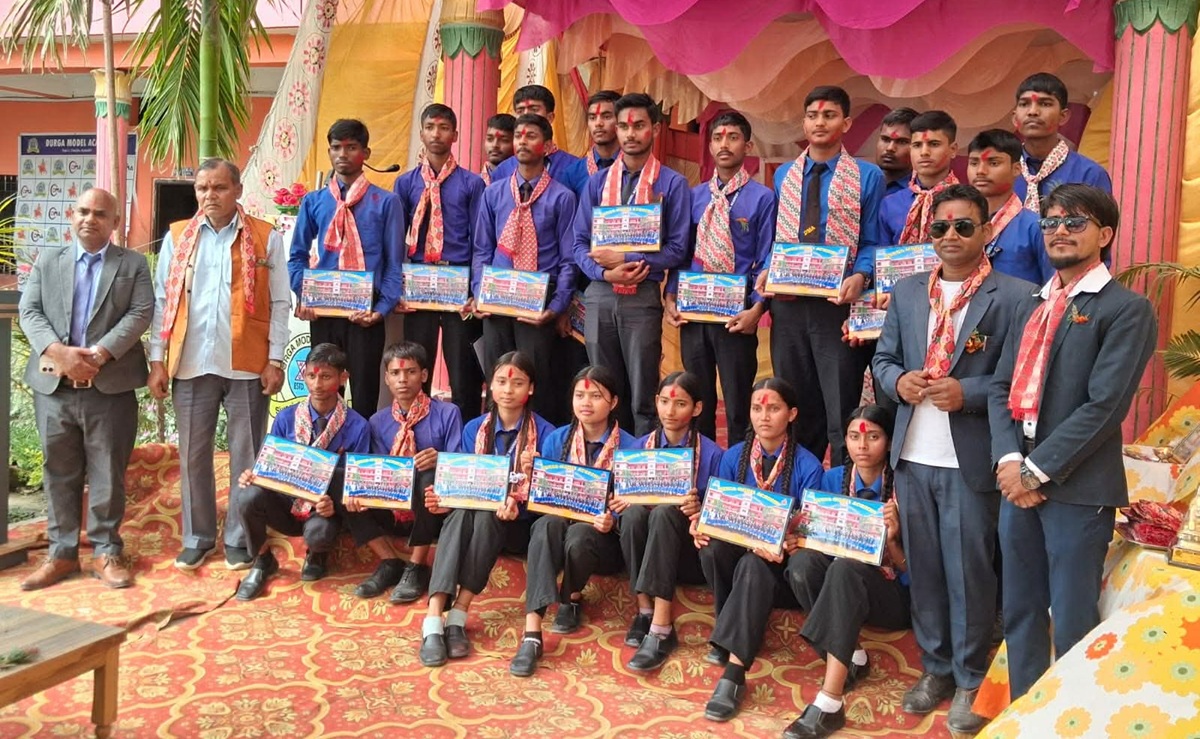 'विद्यालयबाट हासिल ज्ञान र सीपलाई व्यवहारमा उतार्नुपर्छ'