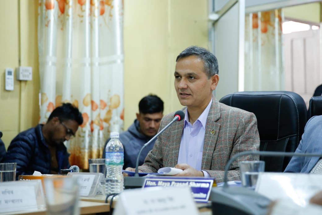 सबै पक्षलाई विश्वास र सहमतिमै लगेर सरकारले निर्वाचन गराउँछ : गृहमन्त्री अर्याल