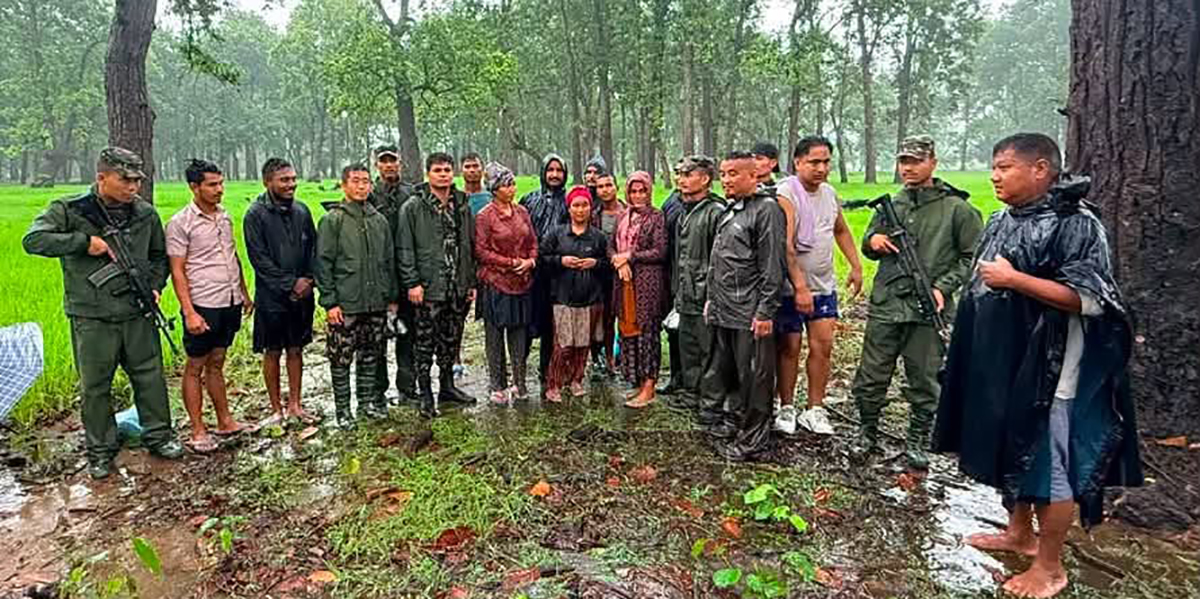 च्याउ खोज्न निकुञ्ज गएका तीन महिला फेला, १४ जना सम्पर्कविहीन