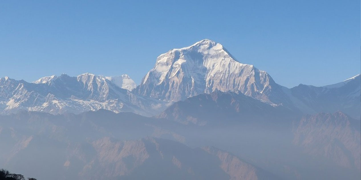 वसन्तयामको धवलागिरि हिमाल आरोहण : पहिलो दिन ९ जना पुगे चुचुरोमा