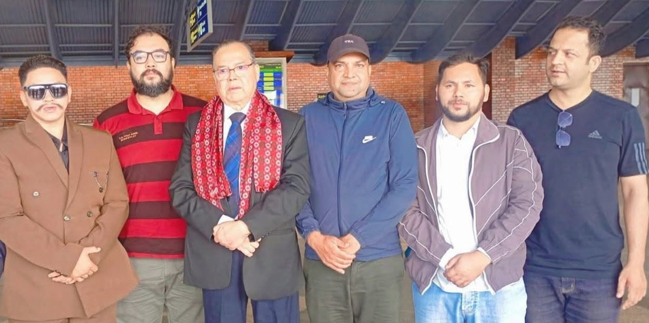 चीनको साताव्यापी भ्रमणमा निस्किए पूर्व प्रधानमन्त्री झलनाथ खनाल