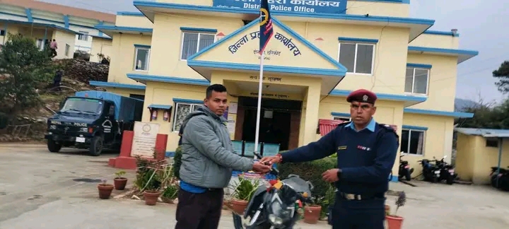 काठमाडौंबाट हराएको मोटरसाइकल दोलखामा फेला