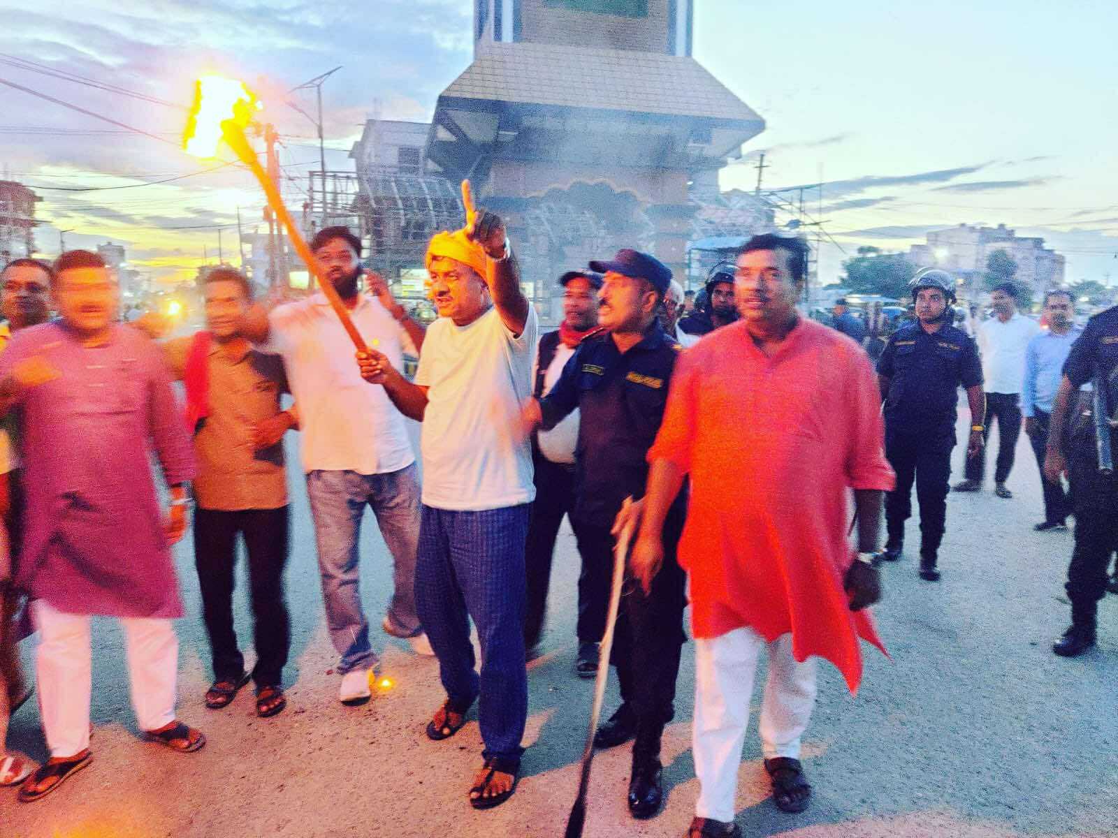 गौर हत्याकाण्ड: आन्दोलनरत पक्षद्वारा गौरमा मसाल जुलुस प्रदर्शन