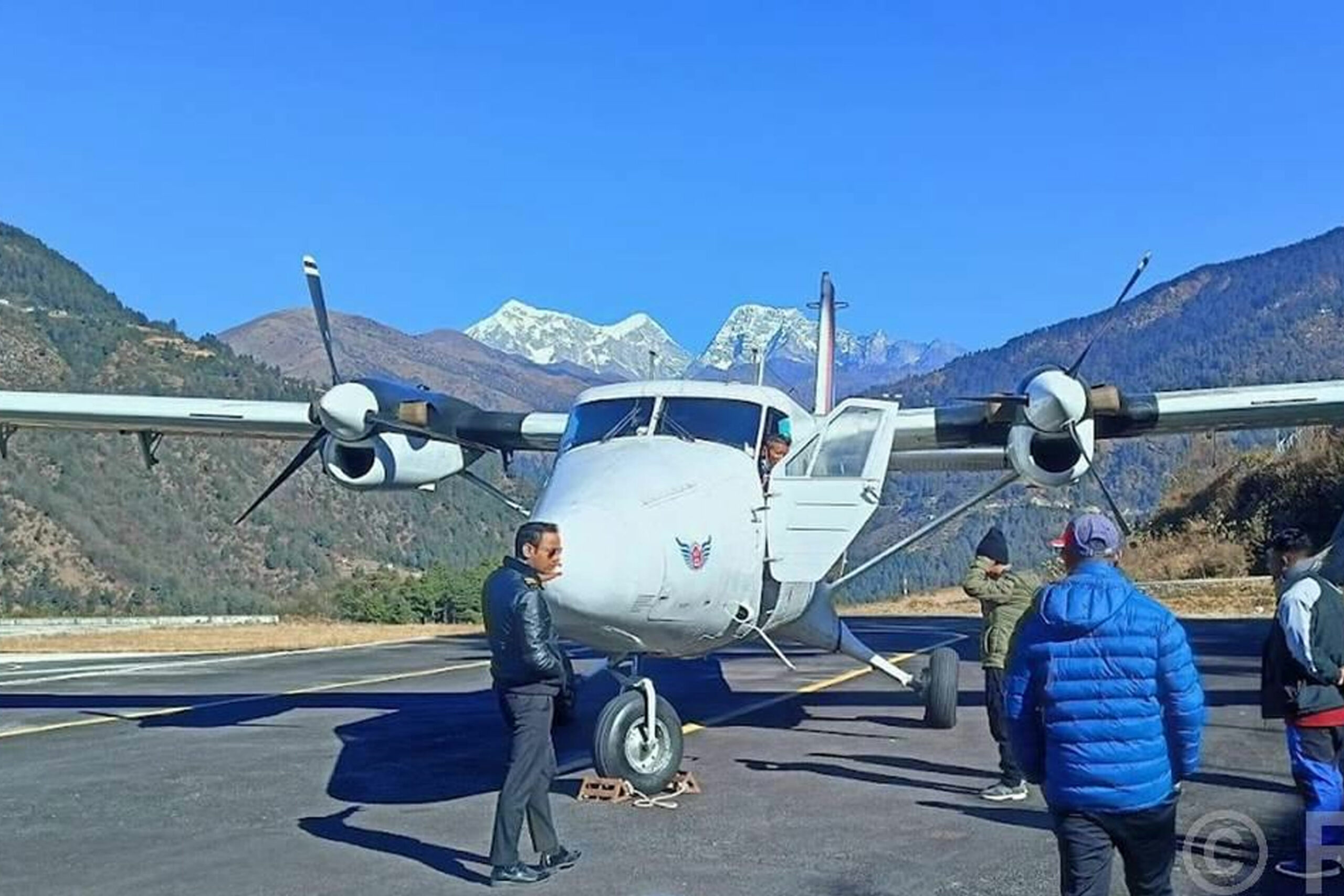 सोलुखुम्बुको फाप्लु विमानस्थलमा सत्र दिनपछि उडान