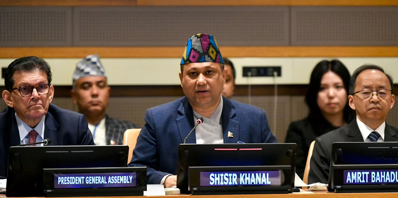 सगरमाथादेखि समुद्रसम्मको जलवायु जोखिम सम्बोधन गर्न सामूहिक प्रयास आवश्यक छ : परराष्ट्र मन्त्री खनाल
