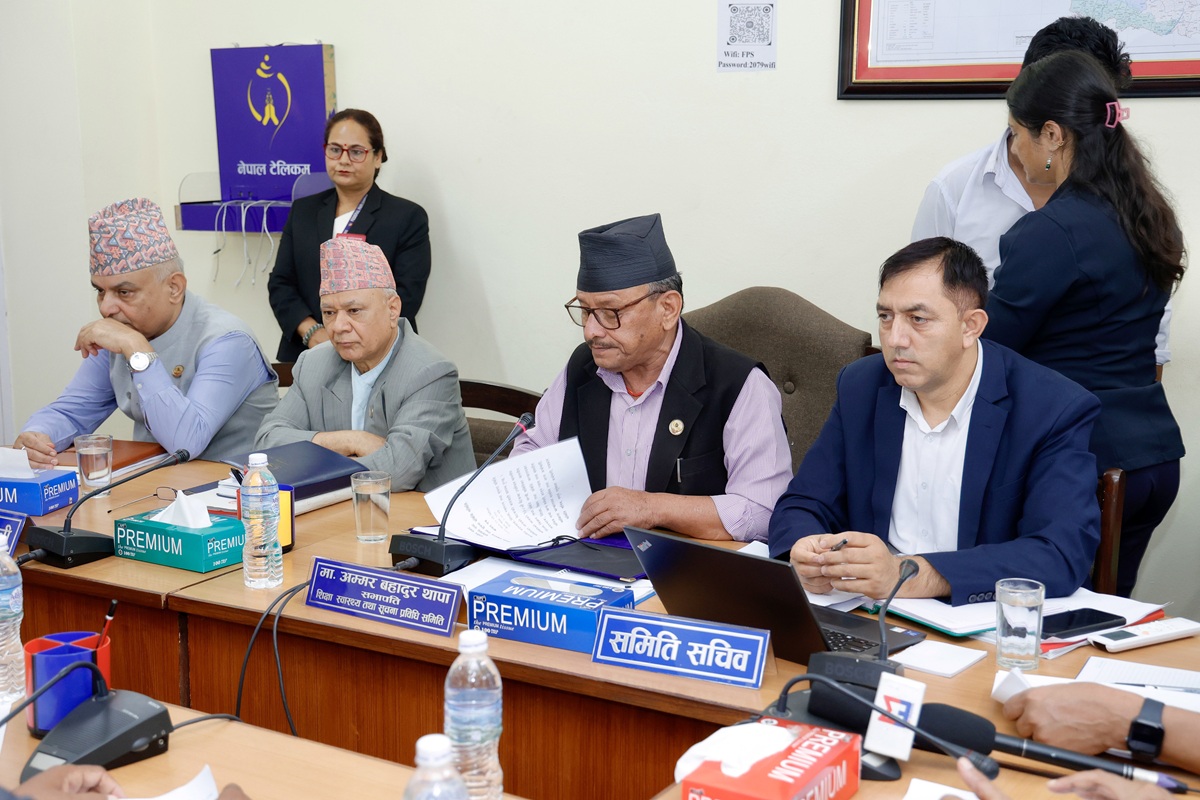 शिक्षामन्त्री पन्तको प्रस्ताव- शिक्षक महासंघका पदाधिकारीको काज अवधि नतोकौं