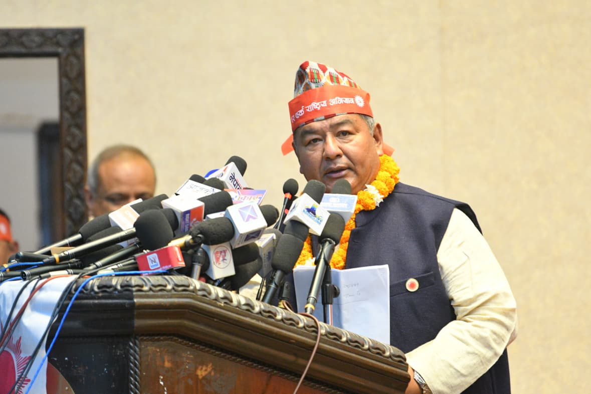 देशलाई निकास दिने सामर्थ्य एमालेसँग मात्रै छ : श्रेष्ठ