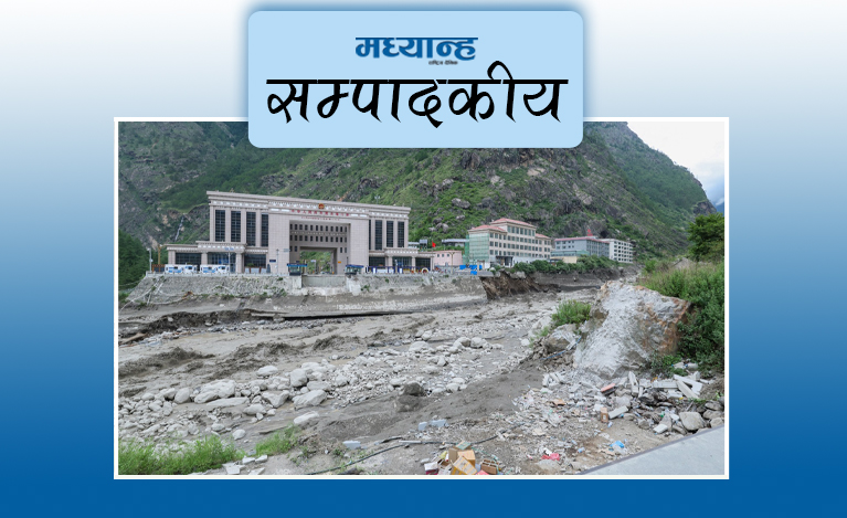 जसपा नेपालको राष्ट्रिय महाधिवेशन मञ्च हावाहुरीले भत्कायो