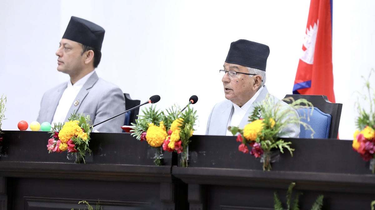 अनुचित र अत्यधिक शुल्क लिने व्यवसायीमाथि कारबाही गर्ने नीति