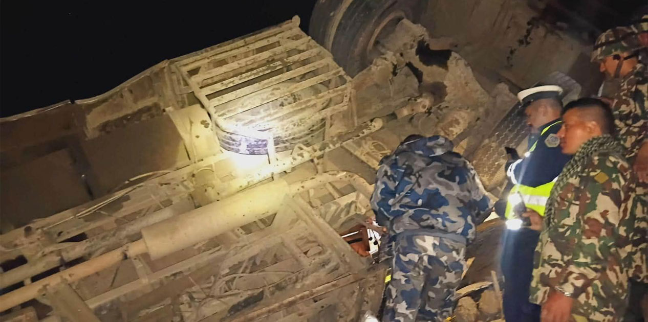 धादिङ बस दुर्घटना : थप १ को मृत्यु, २२ घाइतेको काठमाडौंमा उपचार हुँदै