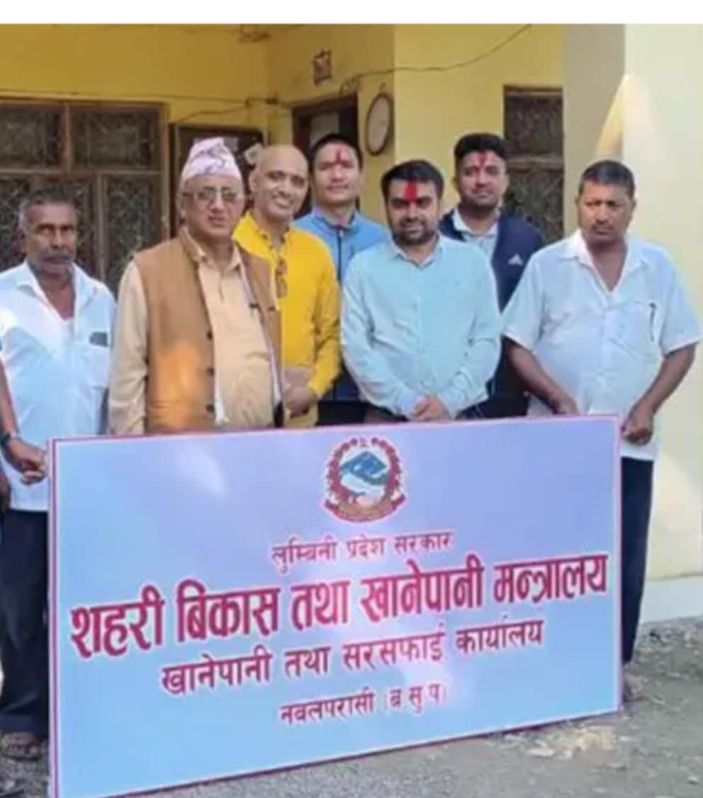 दिनरात नभनी फिल्डमा खटिन्छन् डिभिजन प्रमुख न्यौपाने 