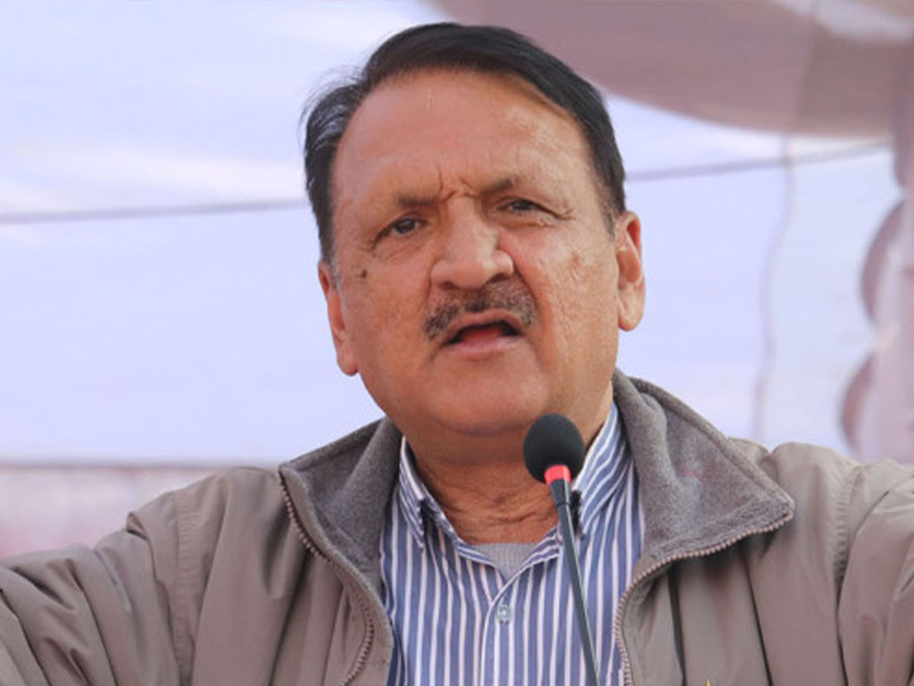 नयाँ भनिएका पार्टी विकल्प हुन सक्दैनन् : महत