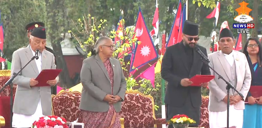 प्रधानमन्त्री बालेनको शपथ समारोहमा ४ पूर्वप्रधानमन्त्री सहभागी