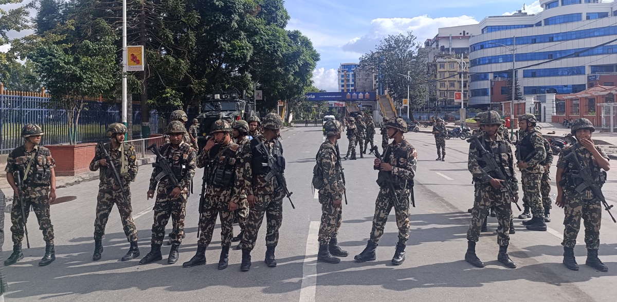 जसपा नेपालको राष्ट्रिय महाधिवेशन मञ्च हावाहुरीले भत्कायो