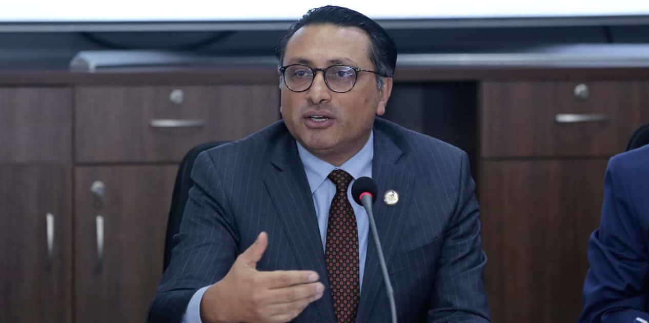 प्रधानमन्त्रीसँग आर्थिक विषयमा निरन्तर समन्वय भइरहेको अर्थमन्त्री वाग्लेको प्रस्टीकरण