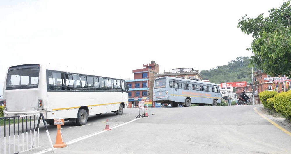 सशस्त्र प्रहरीको निःशुल्क बस सेवा