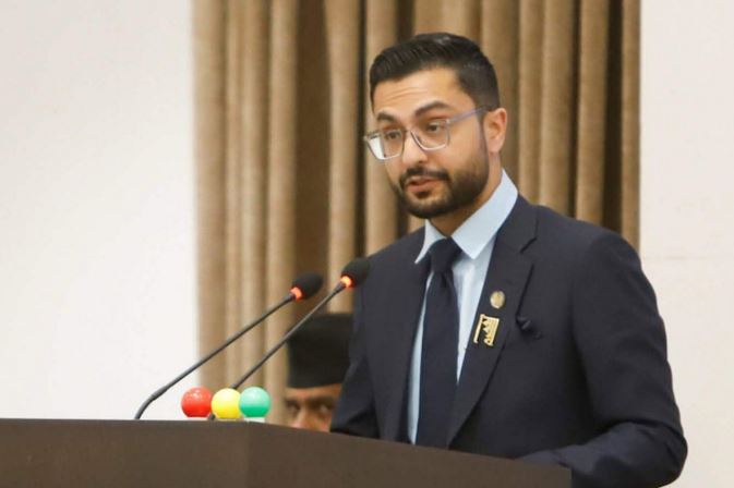 सरकारले विद्यार्थीलाई शैक्षिक अधिकारबाट वञ्चित गर्दैन  : शिक्षामन्त्री
