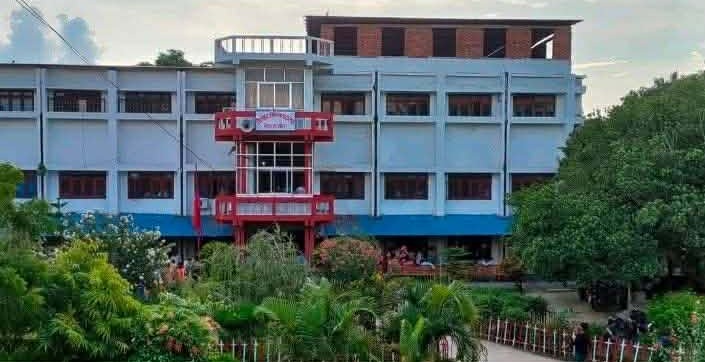 जिल्ला अदालत रौतहटका कर्मचारी ५० हजार घुससहित पक्राउ