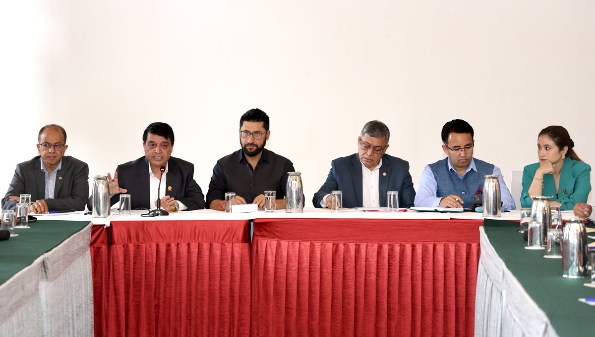 उद्योगी व्यवसायीलाई रविले भने- डर मान्नुपर्दैन, व्यवसाय धराशायी बनाउने मनसाय छैन