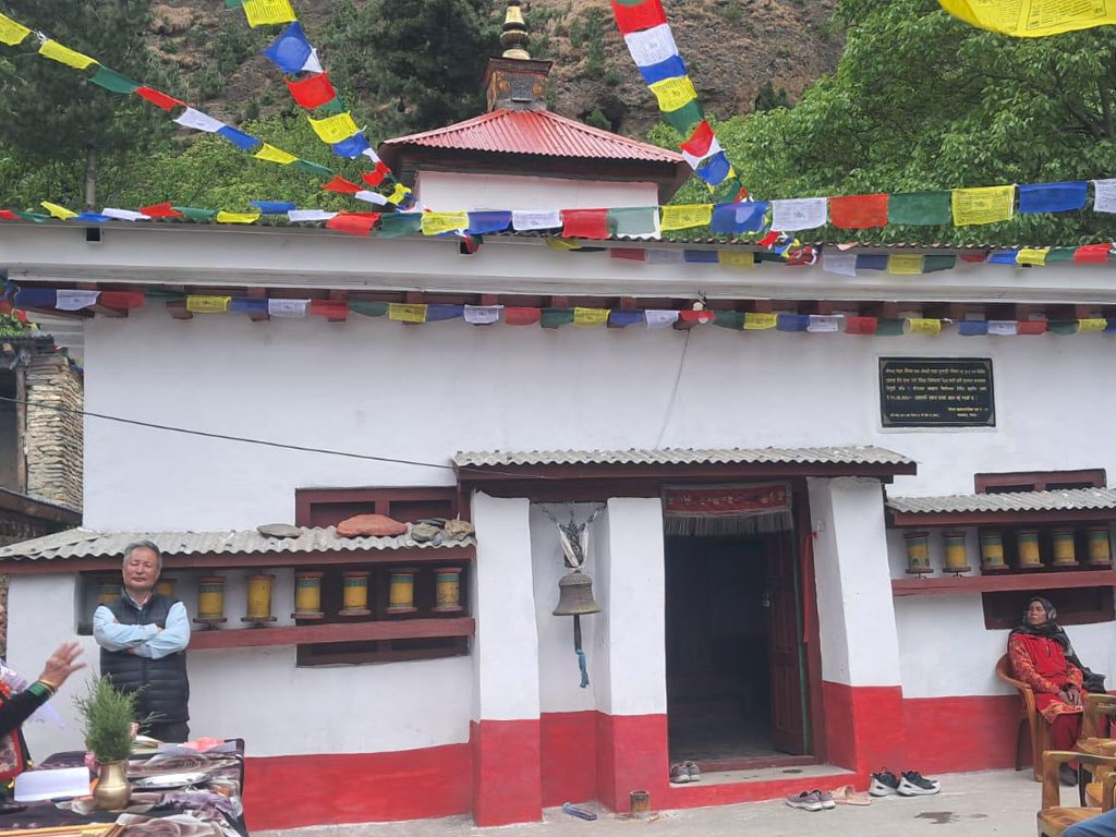 पाँच शताब्दी पुरानो गुम्बा जीर्णोद्धार